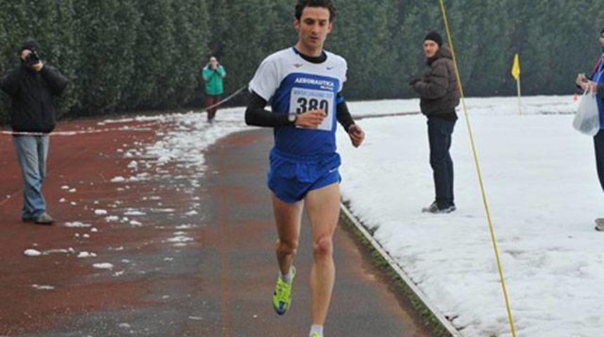 Yapay penisle dopingden ka&ccedil;mayı denedi!