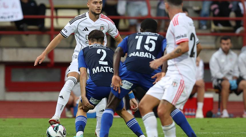 Beşiktaş üçüncü hazırlık maçından mağlubiyetle ayrıldı! Yeni transfer ilk kez forma giydi