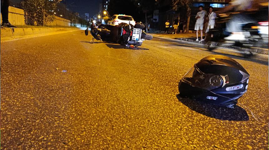 Adana’da motosiklet ile otomobil çarpıştı: 1 ölü, 1 yaralı