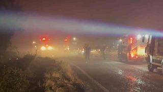 Balikesir’de yangın rüzgarın etkisiyle büyüdü, kırsal mahalle tedbir amaçlı boşaltıldı