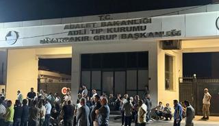Diyarbakır'da husumetli aileler arasında kavga: 2 kişi yaşamını yitirdi