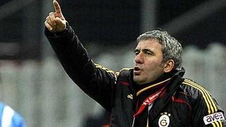 Şok iddia! İlk teklif Hagi'ye gitmiş!