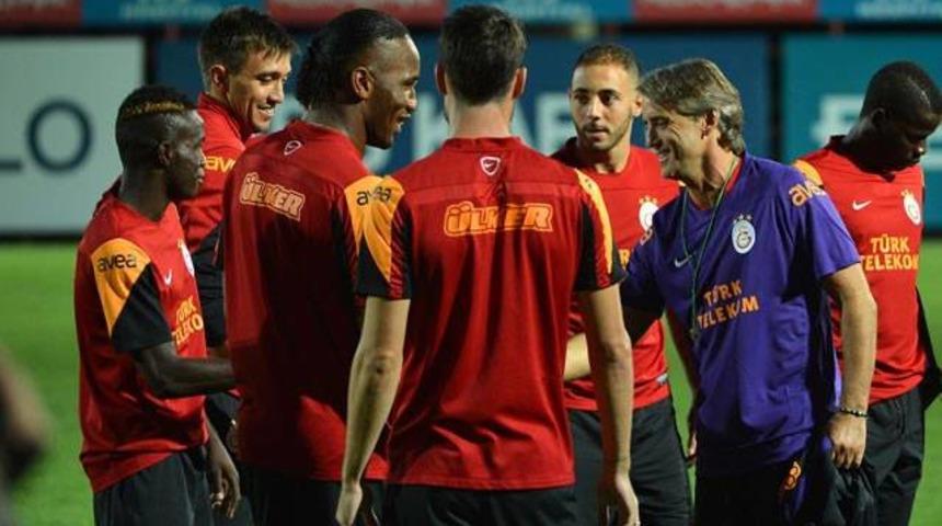 Mancini ilk idmanına çıktı!