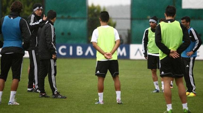 Beşiktaş antremanında b&uuml;y&uuml;k şok!