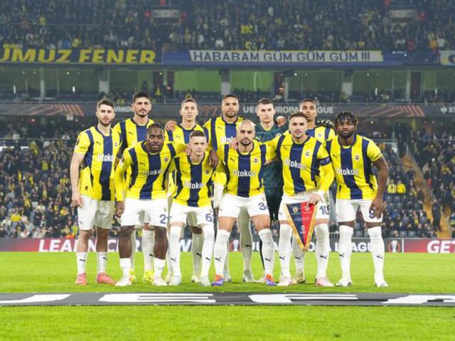 F.Bahçe'nin eski yıldızı o itirafıyla taraftarı çılgına çevirdi! Tuttuğu takımı açıkladı...