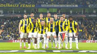 Fenerbahçe'nin eski yıldızı o itirafıyla taraftarı çılgına çevirdi! Tuttuğu takımı açıkladı...