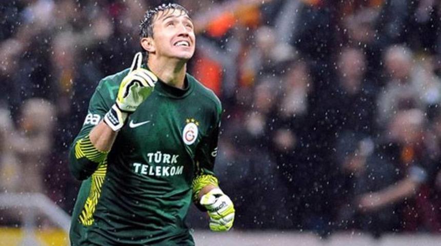 Muslera'ya talip &ccedil;ıktı!