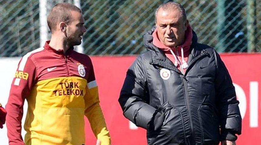 Fatih Terim'in rakibi Sneijder!