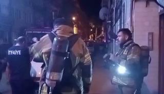 Bursa'da gece yarısı mahalleyi ayağa kaldıran yangın