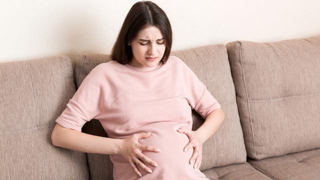 Hamilelik döneminde tehlikeli olabilen belirtilere dikkat! Uzmandan uyarılar: Ciddiye alın