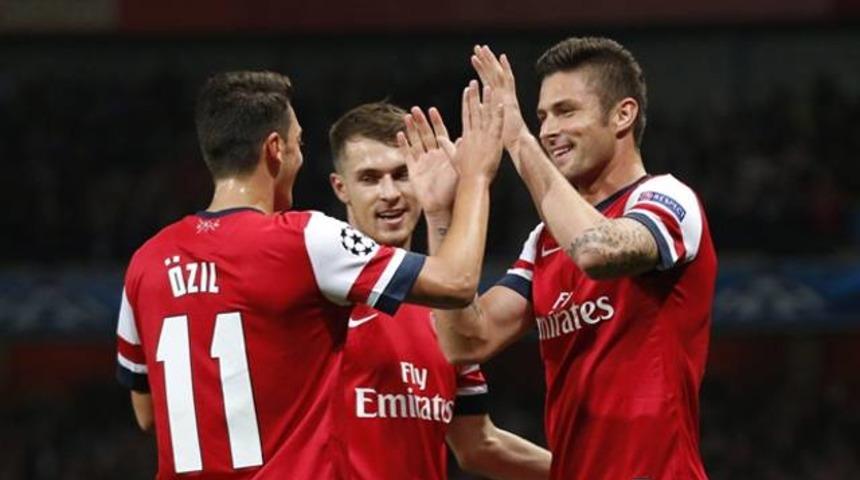 Arsenal'in efsanesinden &Ouml;zil'e &ouml;vg&uuml;