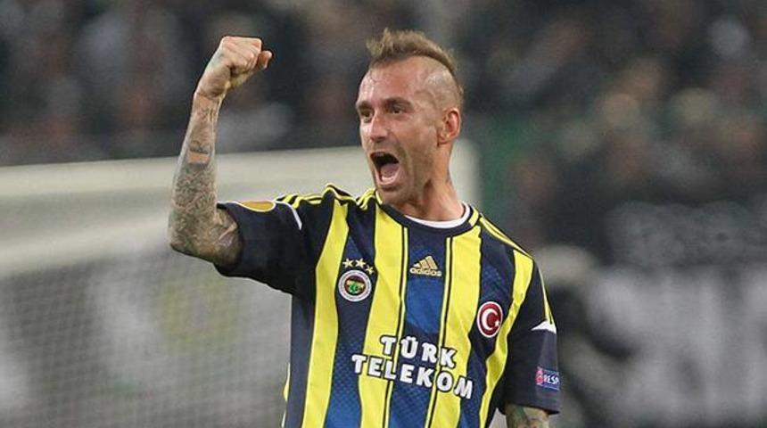 Meireles İstanbul'a d&ouml;nd&uuml;