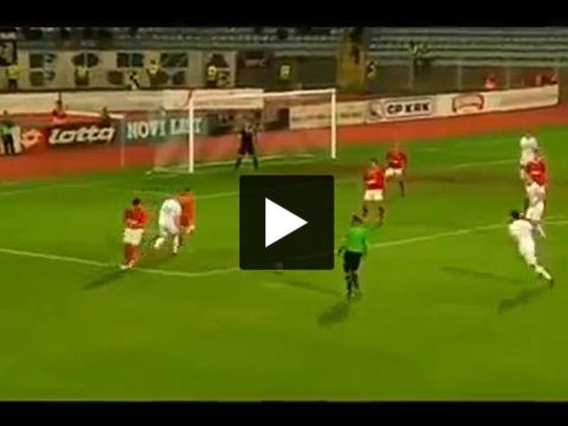 Bir maçta 8 gol birden attı