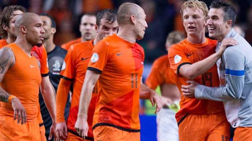 Hollanda kafilesi İstanbul'a geldi!