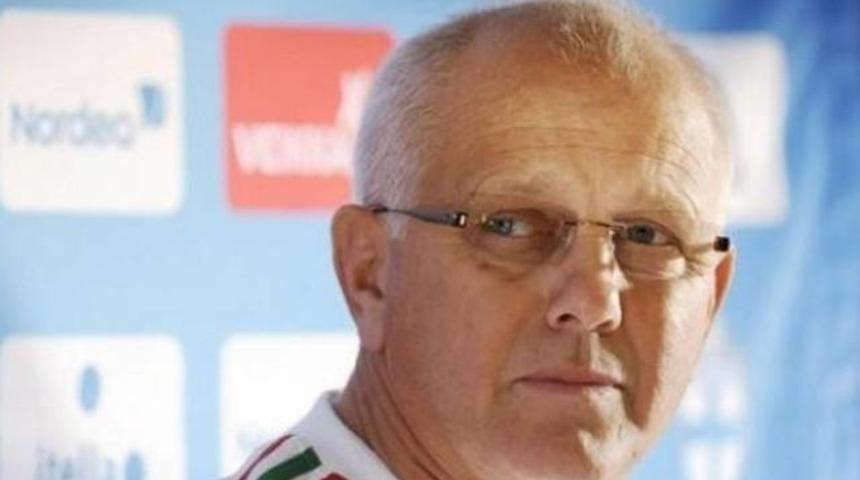 Macaristan teknik direkt&ouml;r&uuml; istifa etti!