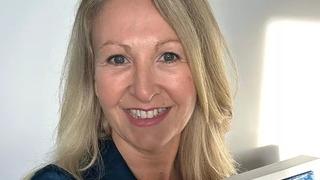 Ölü insanların küllerini bakın ne yapıyor! İlk önce annesiyle denedi...