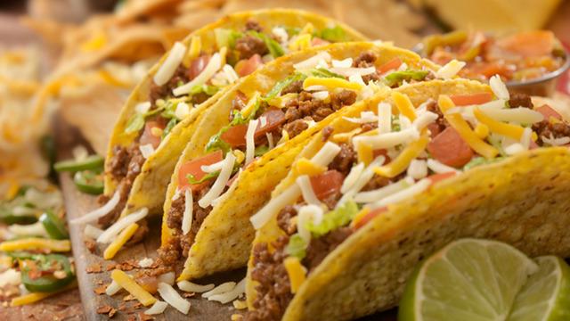 Bu tarif trend oldu... Füzyon lezzetler: Lahmacun taco tarifi! 20 dakikada hazır...