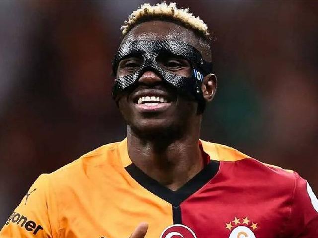 SON DAKİKA: İtalya ekiplerinden Napoli, Galatasaray'ın peşinden koştuğu yıldız forvet Victor Osimhen için kritik bir karar verdi...