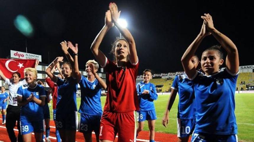 Konak Belediyespor tarih yazıyor