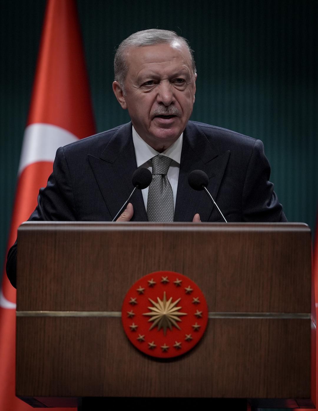 Cumhurbaşkanı Erdoğan dan LGS de şaibe iddialarına açıklama! "Çocuklarımız hedef gösterildi" 4