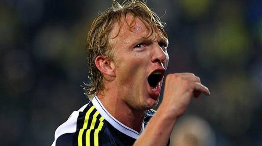 Kuyt'tan Fatih Terim taklidi