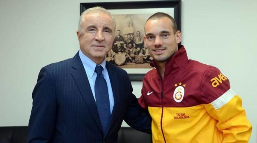 &Uuml;nal Aysal'dan Sneijder'e &ouml;vg&uuml;