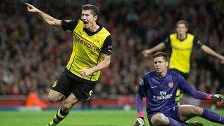 Dortmund Arsena'i devirdi