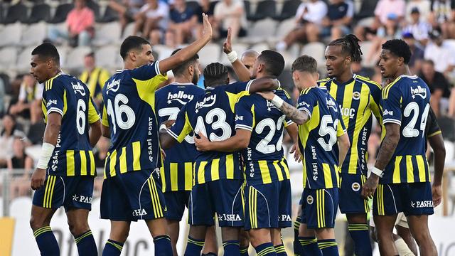 Fenerbahçe Portekiz kampının ilk hazırlık maçını galibiyetle tamamladı! 