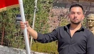 Denize atlayarak başını kuma çarpan genç hayatını kaybetti