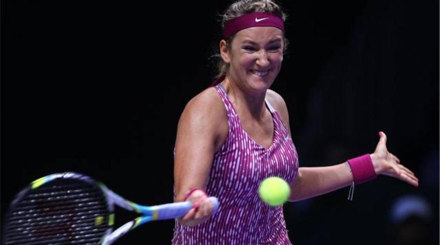 Azarenka ilk yenilgisini aldı