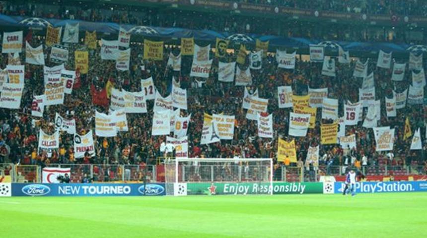 Arena'da bambaşka şov!