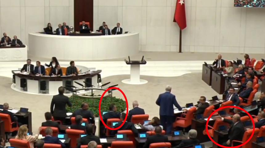 Meclis'te 'LGS 'kavgası: Mustafa Varank, Mahir Başarır'a 'Ayı gibi oturuyorsun' dedi, ortalık karıştı