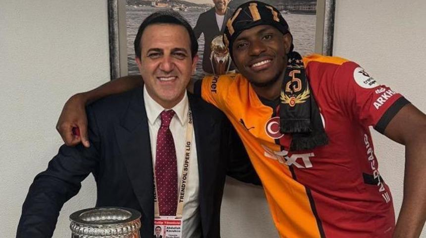 Saatler Osimhen için kuruldu, gece yarısı müjdeli haber! Galatasaray işi bu kez bitirdi... Napoli Başkanı'ndan ilk kez resmi açıklama geldi: İşte imza şartları