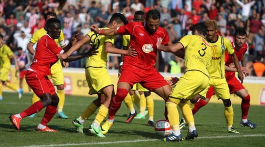 Reis takımı taşıdı!