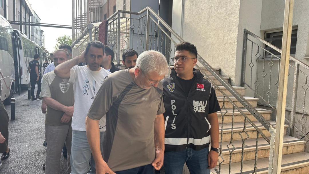Çocuklarının isim babası terörist elebaşıymış! MİT raporu ortaya çıktı: HAKMAR ın genel müdürlük binasında şifreli kapılar... 6