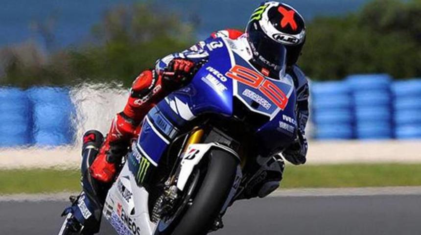 Lorenzo umudunu sürdürüyor!