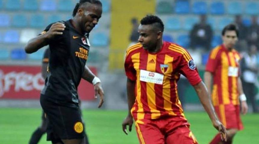 Drogba en sonunda frikikten attı