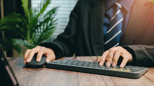 Memurlara yarı zamanlı çalışma hakkı verildi! Maaş ödemelerinden emeklilik primine kadar tüm detayları belli oldu...