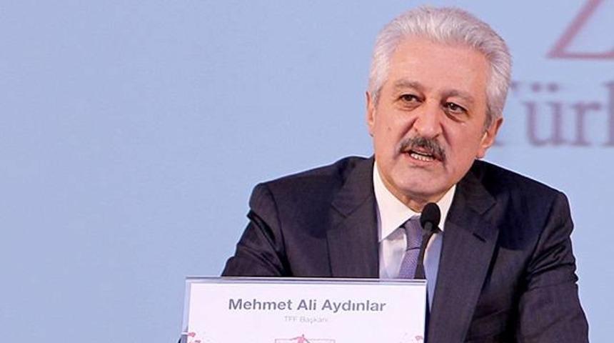 "Tarikatla bağlantım varsa şerefsizim"