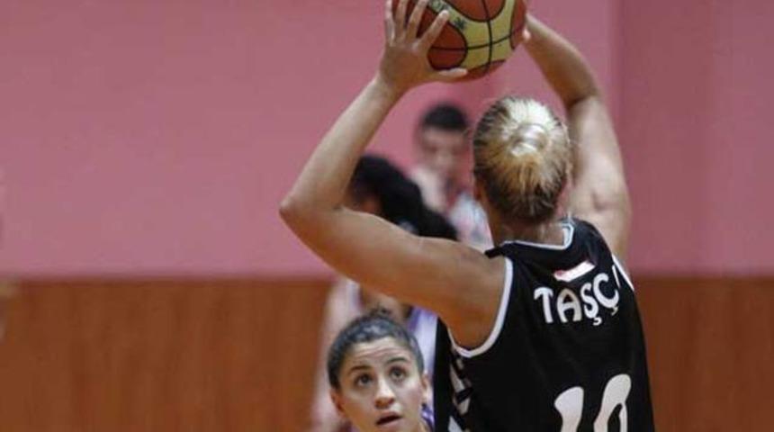 Beşiktaş Canik'i boş g&ouml;nderdi!