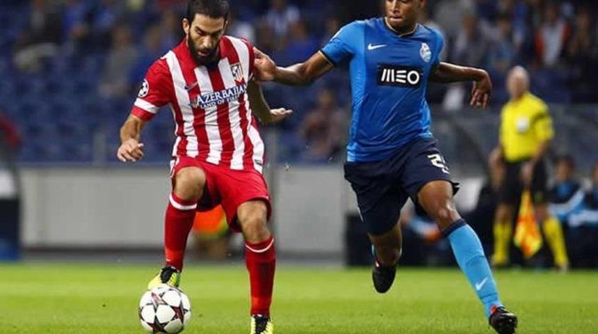 T&uuml;mer Metin'den ilgin&ccedil; Arda Turan yorumu!