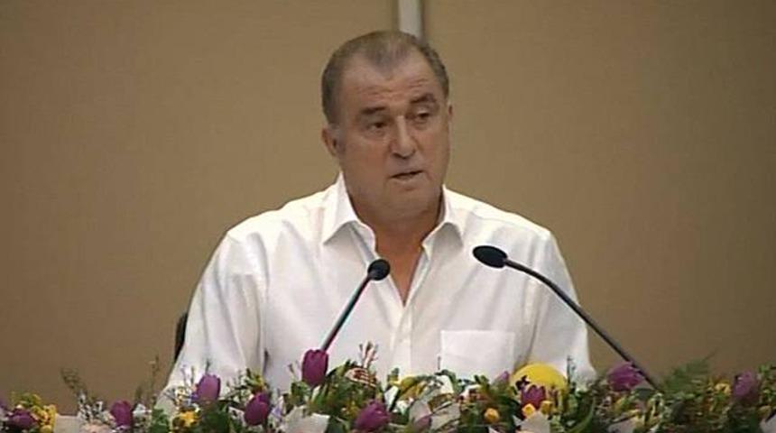 Fatih Terim'in g&ouml;zlerinin dolduğu an!