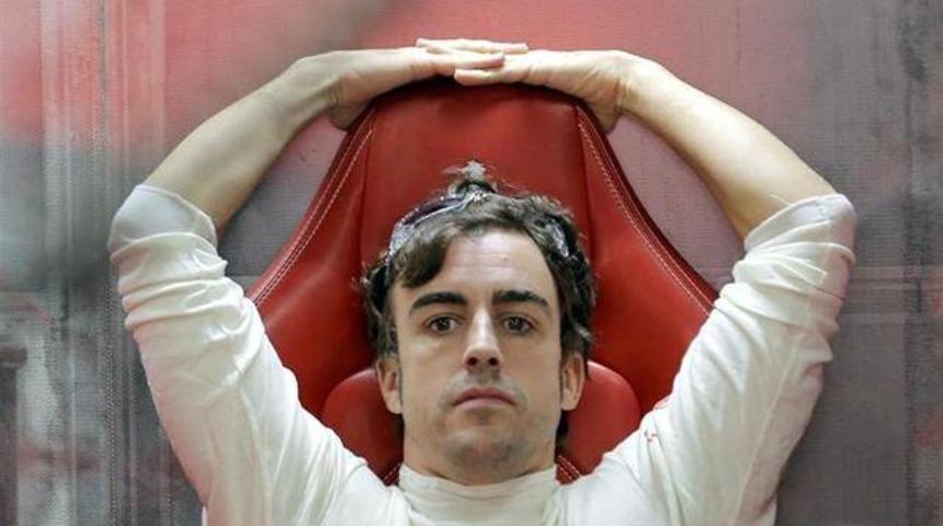 Alonso Ferrari sorularından yoruldu!