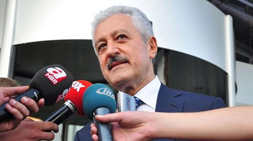 Fenerbah&ccedil;e'de Acun Ilıcalı savaşı