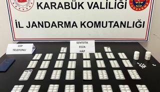 Karabük'te 353 sentetik ecza hap ele geçirildi