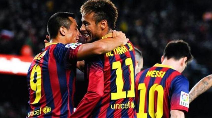 Alexis Sanchez'den hayat &ouml;p&uuml;c&uuml;ğ&uuml;!