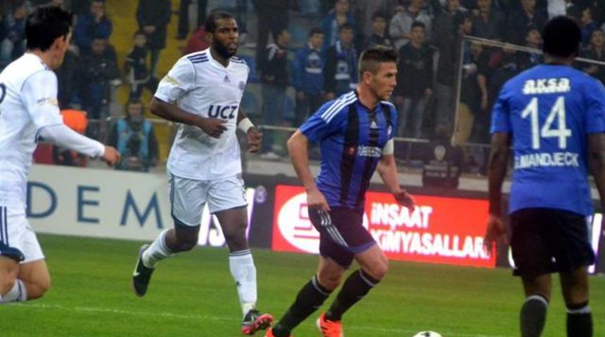 Kasımpaşa'nın 'B&uuml;y&uuml;k' y&uuml;r&uuml;y&uuml;ş&uuml; devam ediyor!