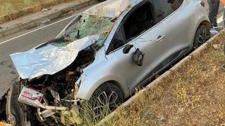 Muş'ta otomobil ineğe çarptı, 1 kişi yaralandı