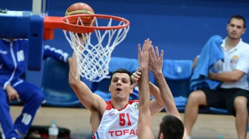 TOFAŞ Jaszberenyi'yi evinde devirdi