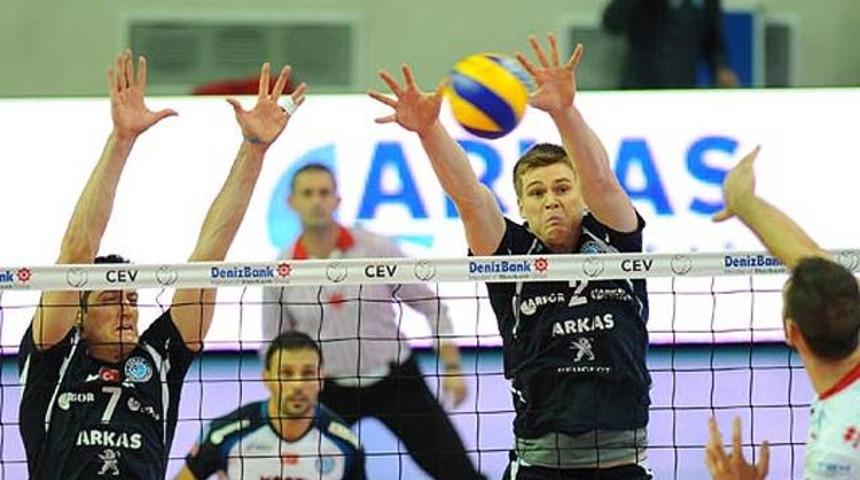 Arkas Spor'dan k&ouml;t&uuml; performans